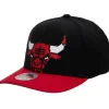 Mitchell & Ness Snapback-8 Bit Xl Classic Red Chicago Bulls