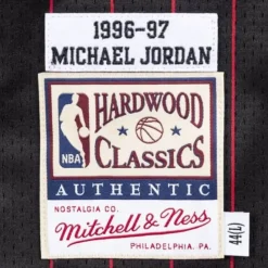 Mitchell & Ness Nba Authentic-Authentic Jersey Chicago Bulls Alternate 1996-97 Michael Jordan