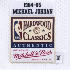 Mitchell & Ness Nba Authentic-Authentic Jersey Chicago Bulls 1984-85 Michael Jordan