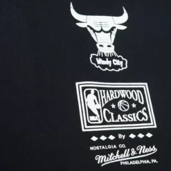 Mitchell & Ness T-Shirts & Tops-Big Face 7.0 Ss Tee Chicago Bulls