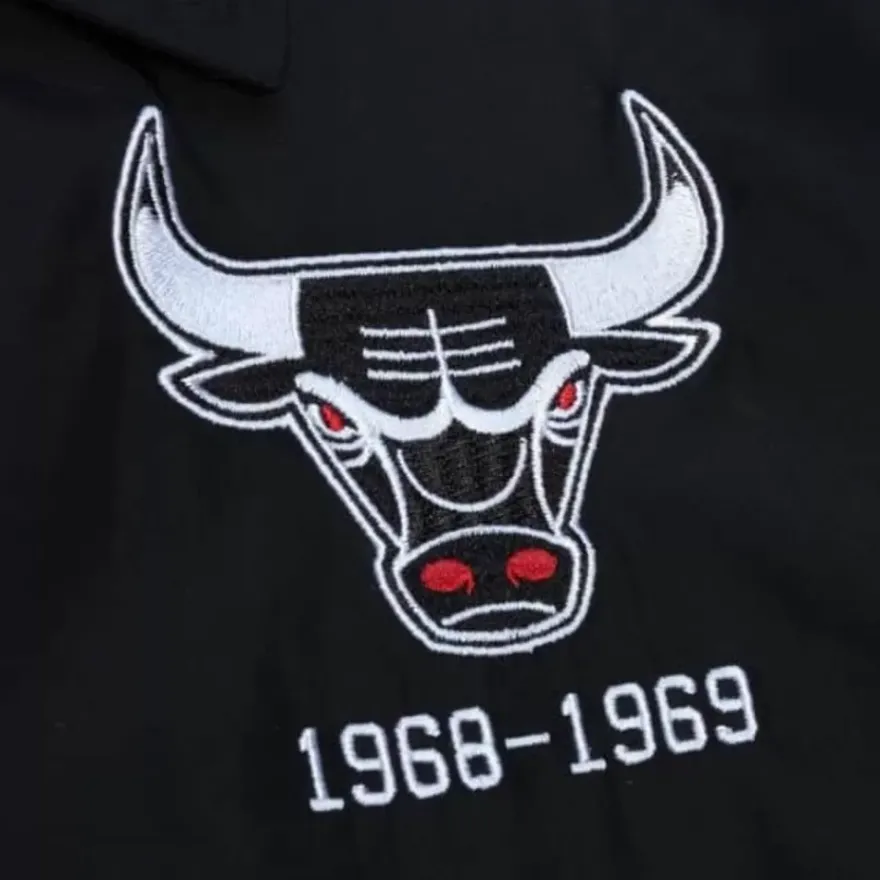 Mitchell & Ness Jackets & Outerwear-Big Face Coaches Jacket 5.0 Chicago Bulls