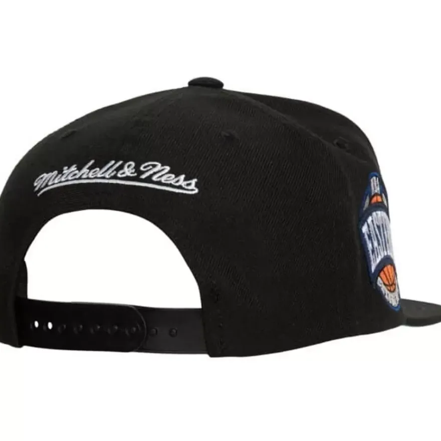 Mitchell & Ness Snapback-Conference Patch Snapback Hwc Detroit Pistons