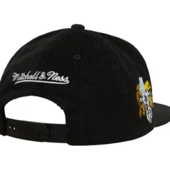 Mitchell & Ness Snapback-Cord Script Snapback University Of North Carolina
