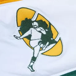 Mitchell & Ness Jackets & Outerwear-In The Clutch Puffer Jacket Vintage Logo Green Bay Packers