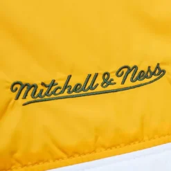 Mitchell & Ness Jackets & Outerwear-In The Clutch Puffer Jacket Vintage Logo Green Bay Packers