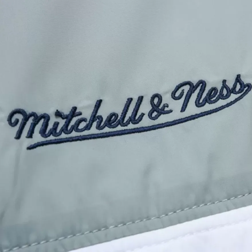 Mitchell & Ness Jackets & Outerwear-In The Clutch Puffer Jacket Vintage Logo Dallas Cowboys