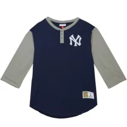 Mitchell & Ness T-Shirts & Tops-Legendary Slub Henley New York Yankees