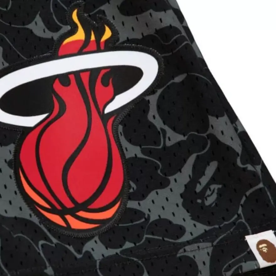 Mitchell & Ness Shorts-M&N X Bape Miami Heat Shorts