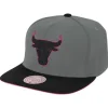 Mitchell & Ness Snapback-Neon Lights Snapback Chicago Bulls