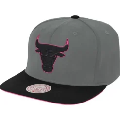 Mitchell & Ness Snapback-Neon Lights Snapback Chicago Bulls