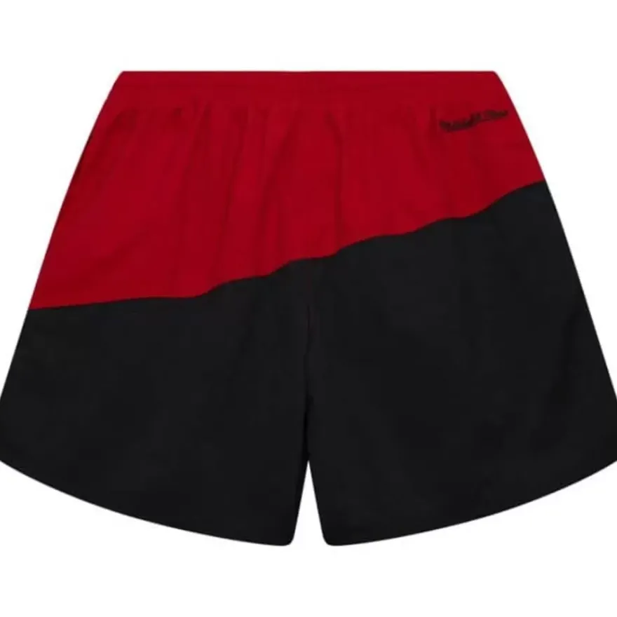 Mitchell & Ness Shorts-Nylon Utility Shorts Chicago Bulls