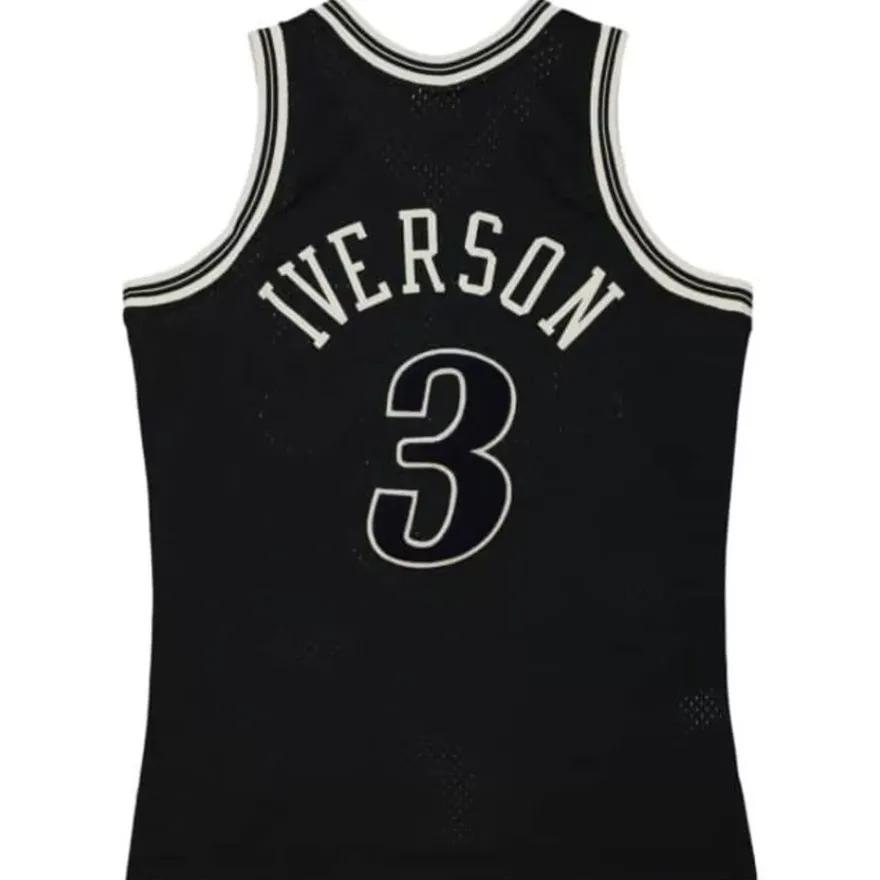 Mitchell & Ness Nba Swingman-Off Court Chenille Swingman Allen Iverson Philadelphia 76Ers 2000-01 Jersey