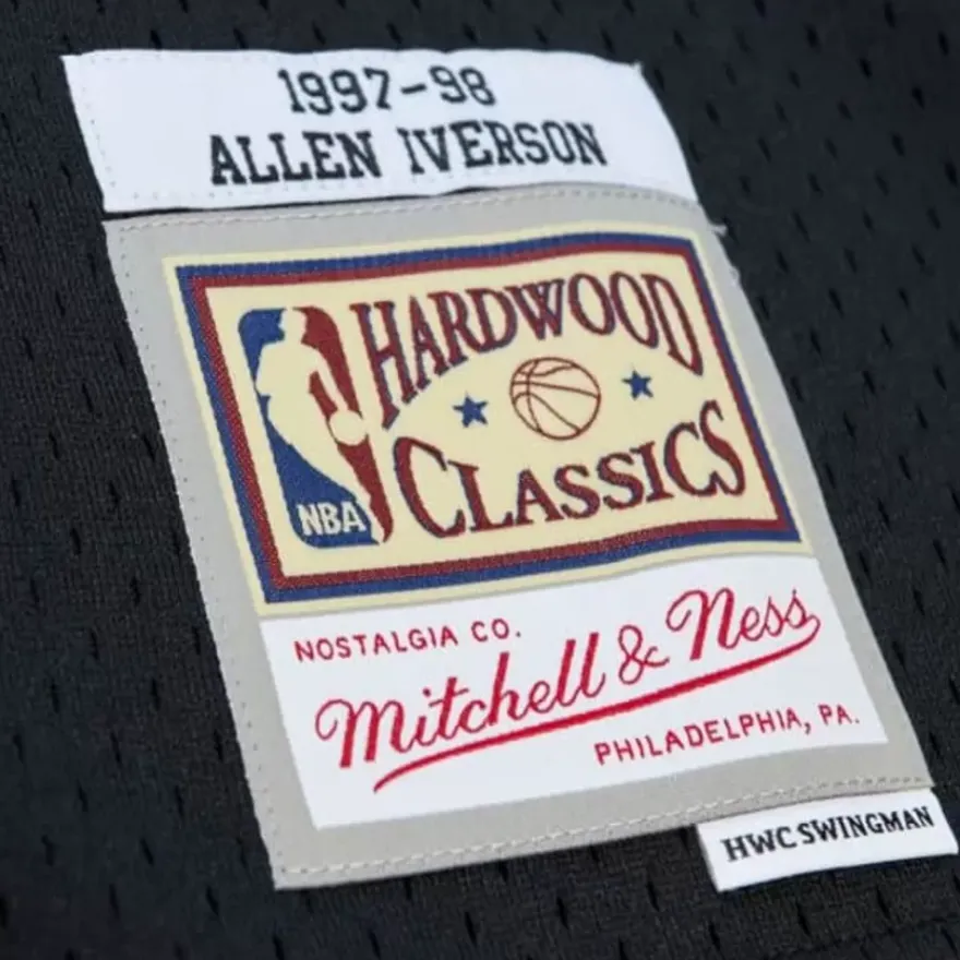 Mitchell & Ness Nba Swingman-Off Court Chenille Swingman Allen Iverson Philadelphia 76Ers 2000-01 Jersey