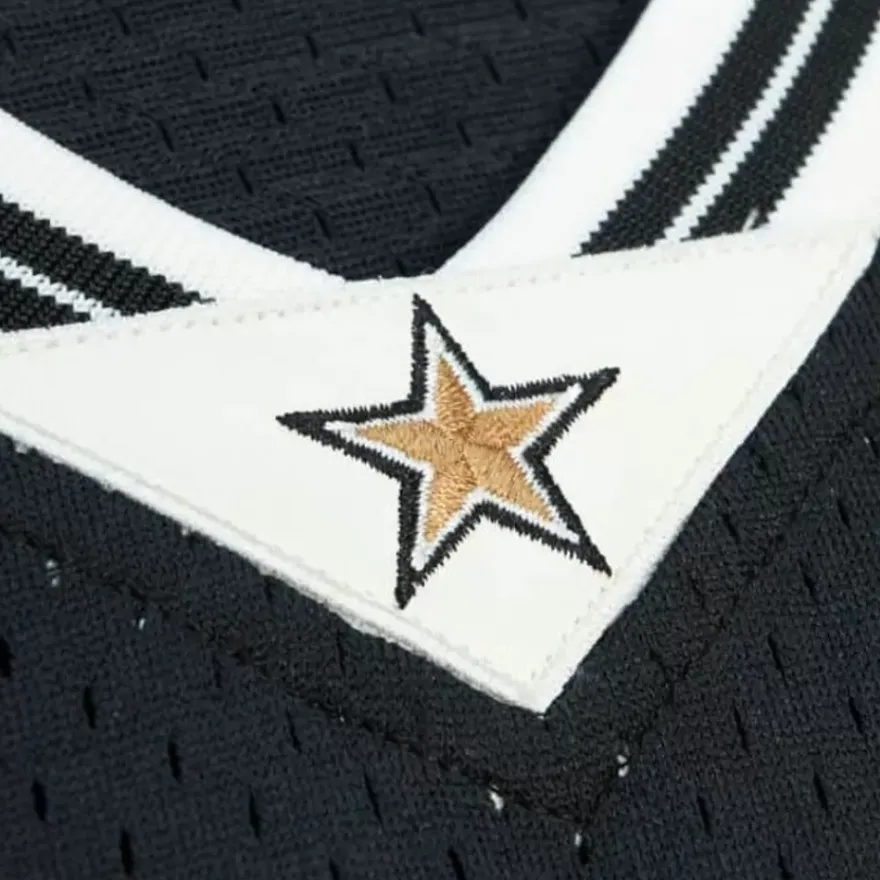 Mitchell & Ness Nba Swingman-Off Court Chenille Swingman Allen Iverson Philadelphia 76Ers 2000-01 Jersey