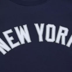 Mitchell & Ness Hoodies & Sweatshirts-There And Back Fleece Crew Current Logo New York Yankees