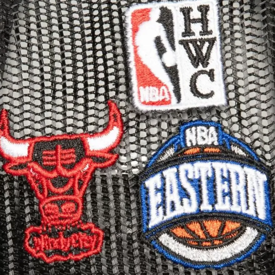 Mitchell & Ness Snapback-Times Up Trucker Hwc Chicago Bulls