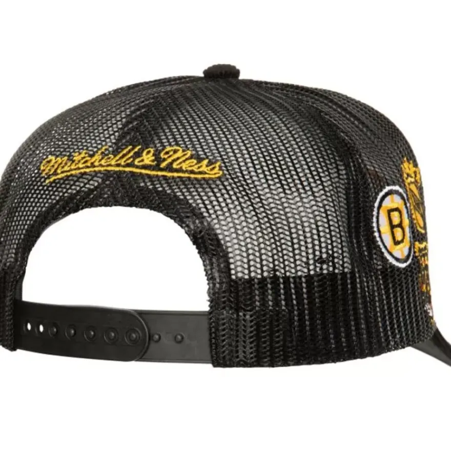 Mitchell & Ness Snapback-Times Up Trucker Vntg Boston Bruins