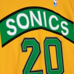 Mitchell & Ness T-Shirts & Tops-Traditional Name & Number Tee Seattle Supersonics 1995-96 Gary Payton