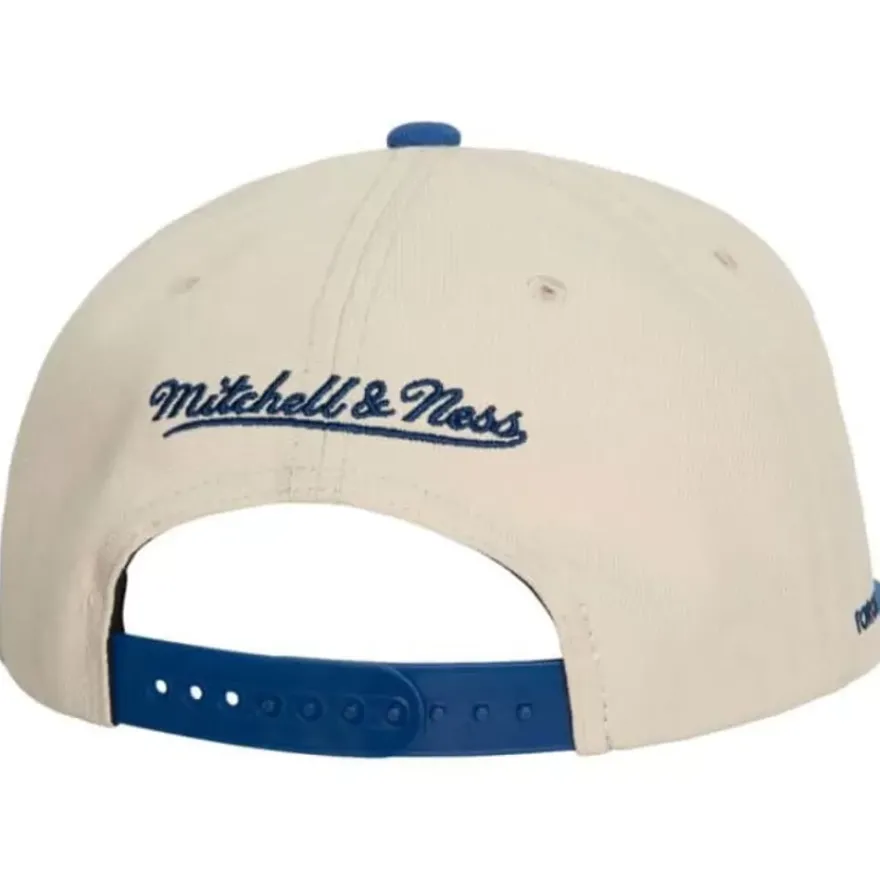 Mitchell & Ness Snapback-Vintage Cream Snapback Toronto Maple Leafs
