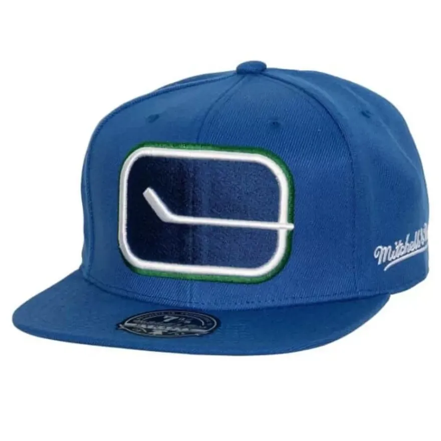 Mitchell & Ness Fitted-Vintage Fitted Vancouver Canucks