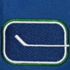 Mitchell & Ness Snapback-Vintage Script Snapback Vancouver Canucks