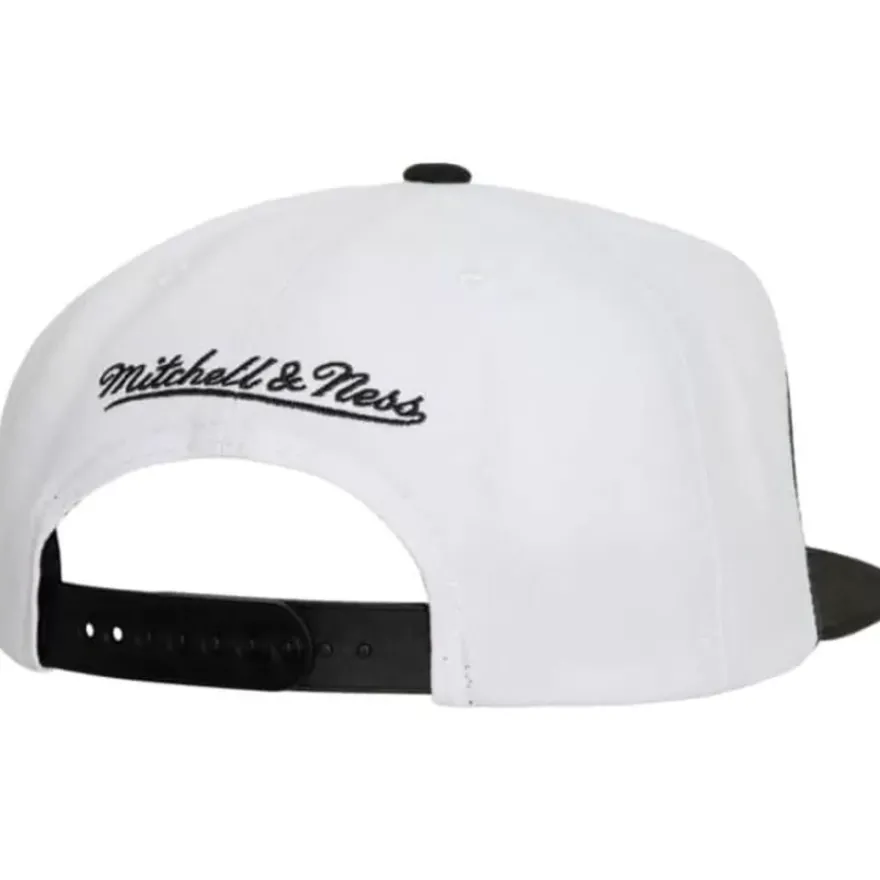 Mitchell & Ness Snapback-Vintage Sharktooth Snapback Chicago Blackhawks