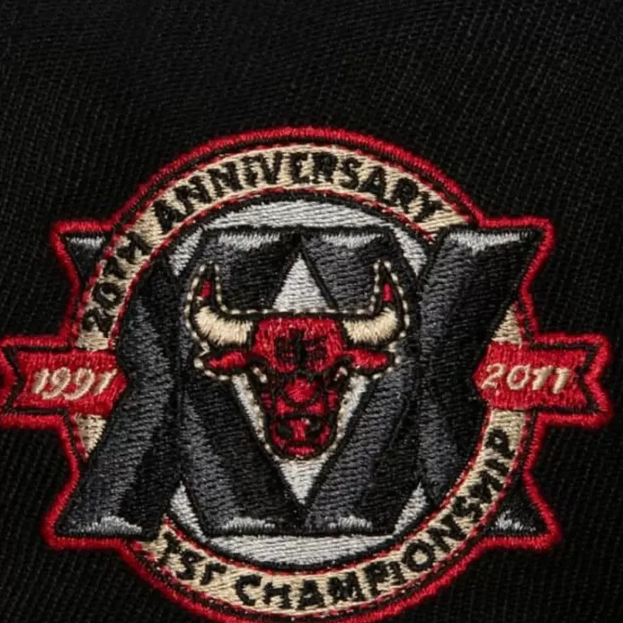 Mitchell & Ness Snapback-With Love Snapback Hwc Chicago Bulls